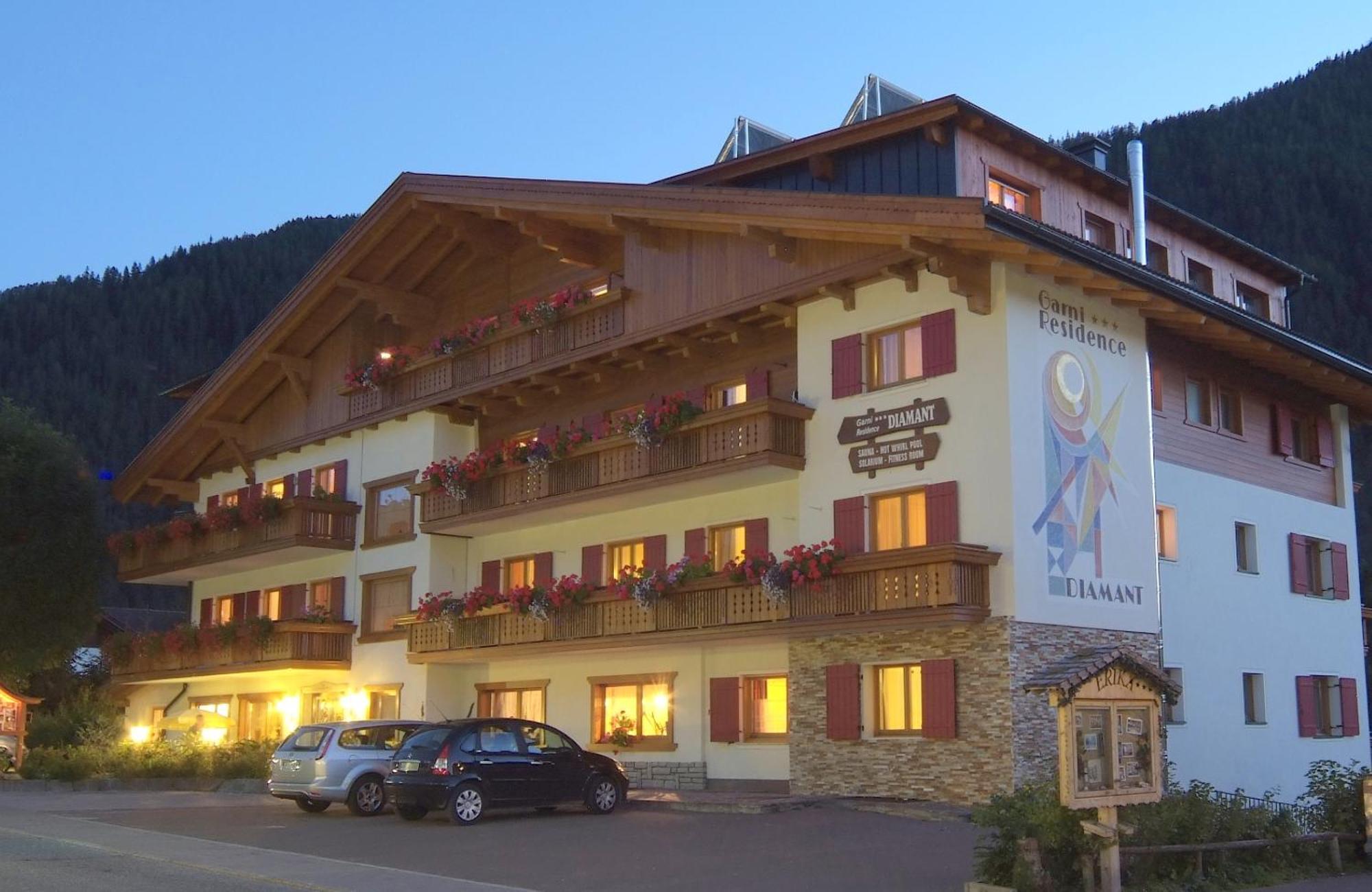 Hotel Garni Diamant 3*